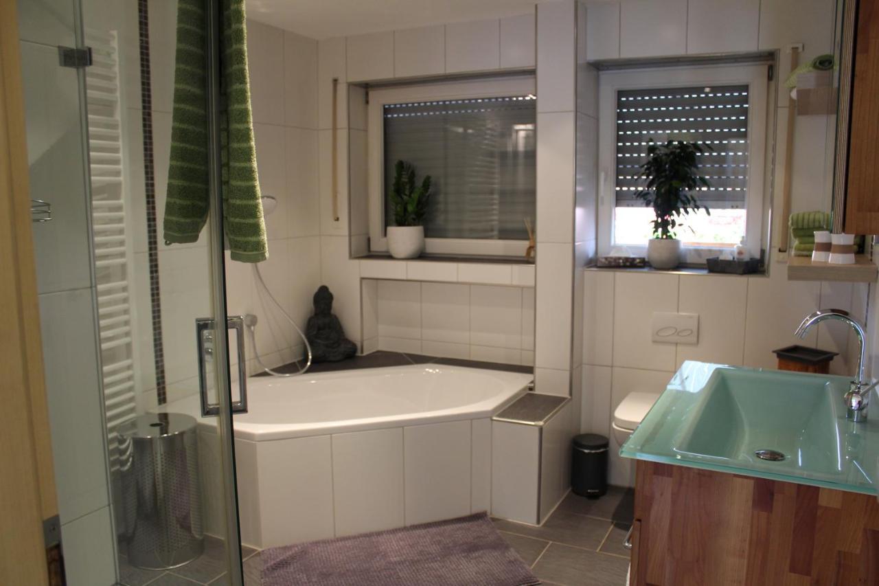 Ferienwohnung Forellenhof Oberschwarzach ภายนอก รูปภาพ